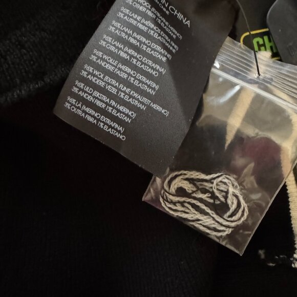 Club Monaco Skirt - Picture 4 of 4